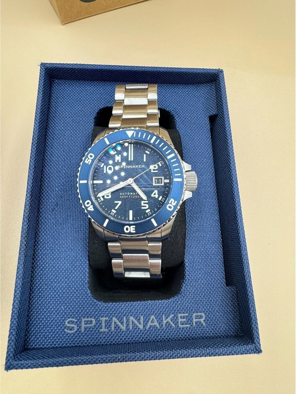 Spinnaker Hunley SP-5102 Diver Men's Watch with Original Bracelet and Box Blue M